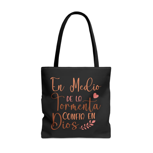 EN MEDIO DE LA TORMENTA CONFIA EN DIOS Christian SPANISH Tote Bag Printify