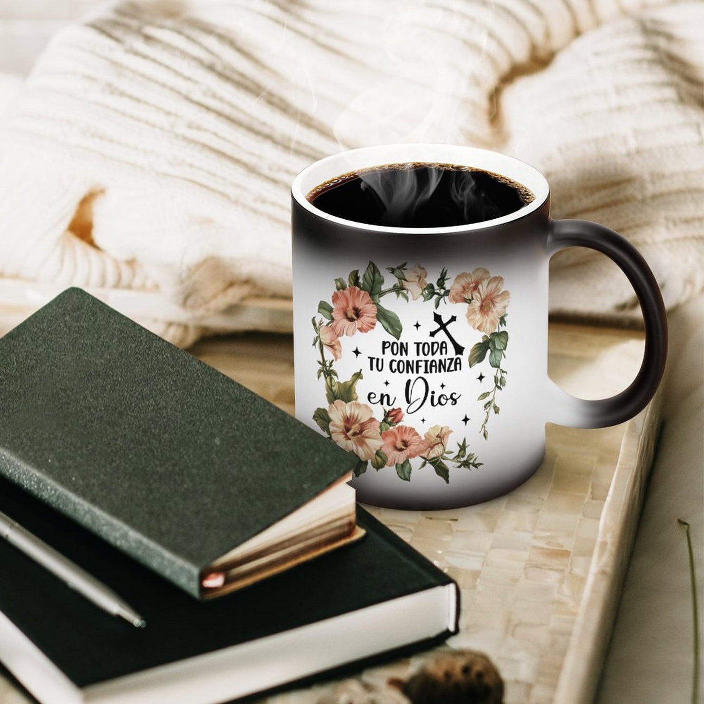 Pon Toda Tu Confianza En Dios Spanish Christian Color Changing Mug (Dual-sided)