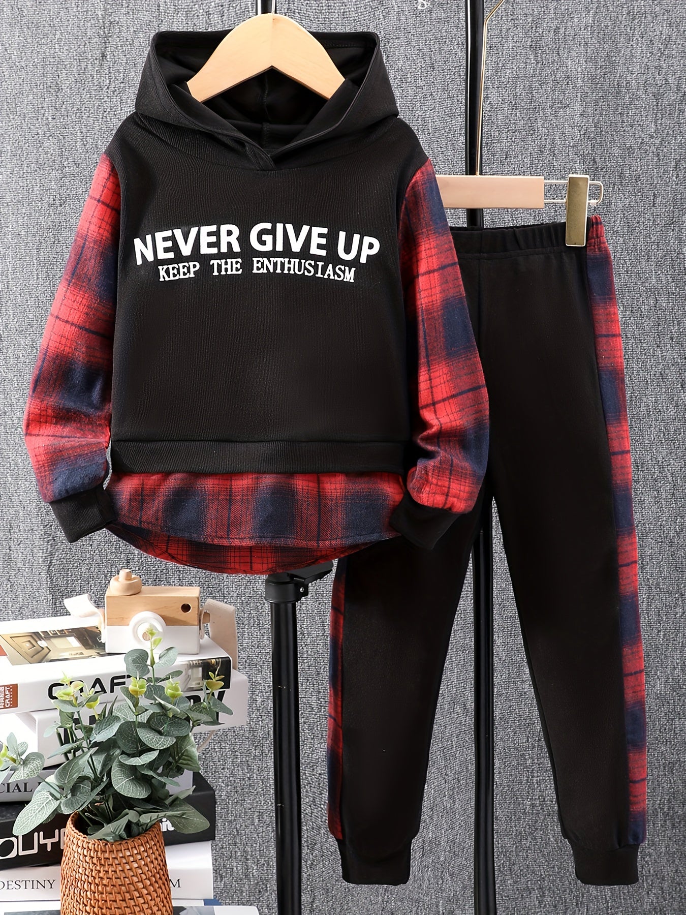 Never Give Up Keep The Enthusiasm Youth Christian Casual Outfit claimedbygoddesigns