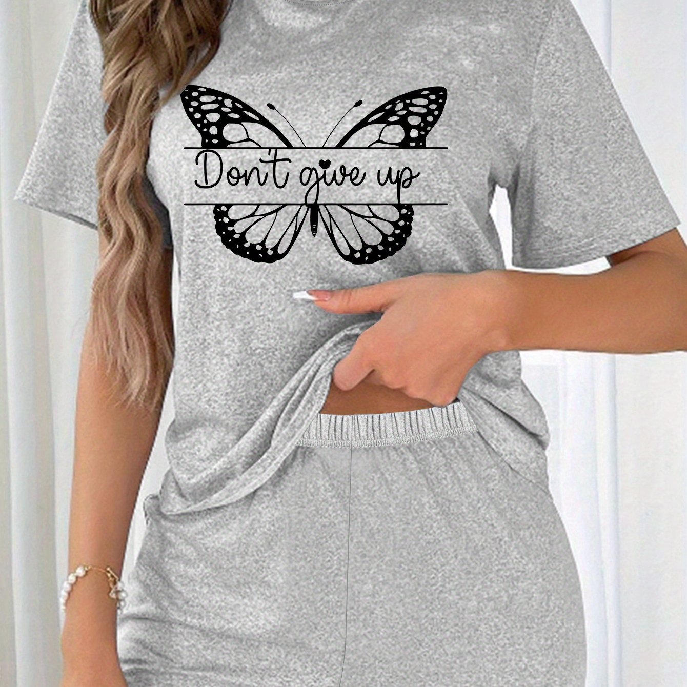 Don't Give Up Women's Christian Short Pajama Set claimedbygoddesigns