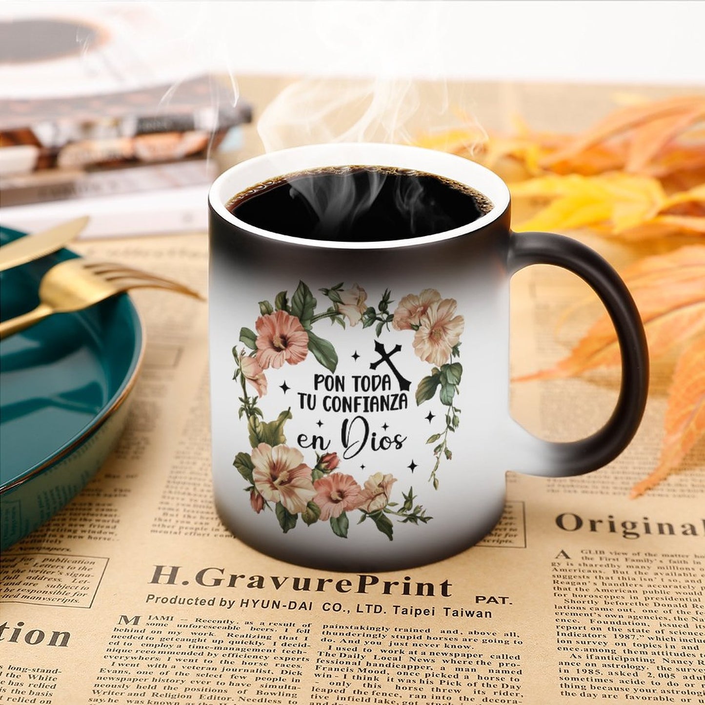 Pon Toda Tu Confianza En Dios Spanish Christian Color Changing Mug (Dual-sided)