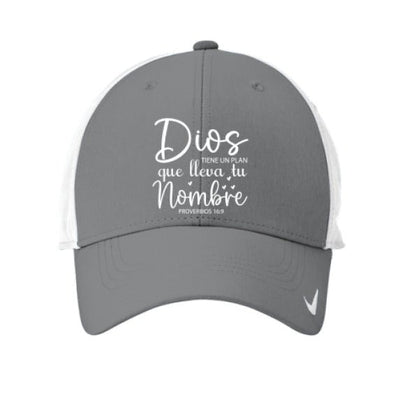 DIOS TIENE UN PLAN Adult Spanish Christian Hat - ClaimedbyGodDesigns