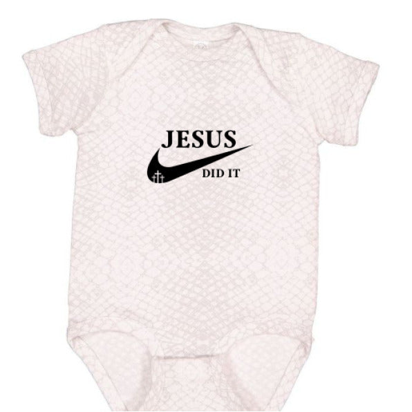 WHITE REPTILE - FRONT