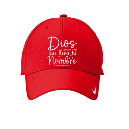 DIOS TIENE UN PLAN Adult Spanish Christian Hat - ClaimedbyGodDesigns