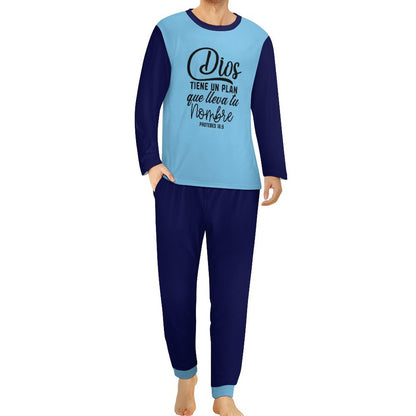 Tiene Un Plan Que Lleva Tu Nombre Spanish Men's Christian Pajama Set