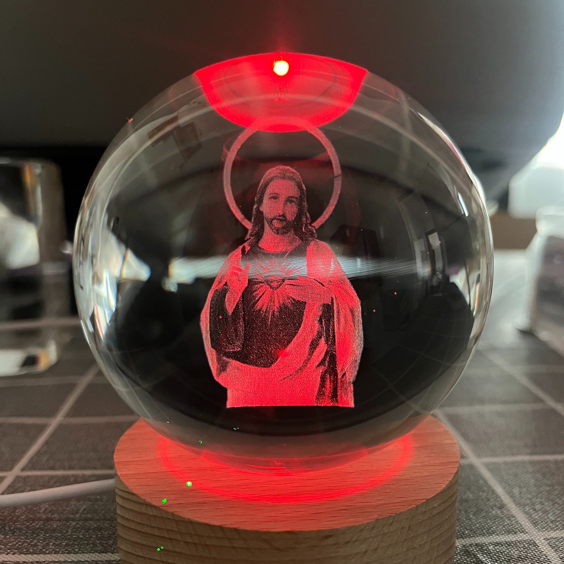 1pc Jesus 3D Crystal Ball Christian Gift Idea  With USB Color Light BaseDiameter 236inch Or 315inch